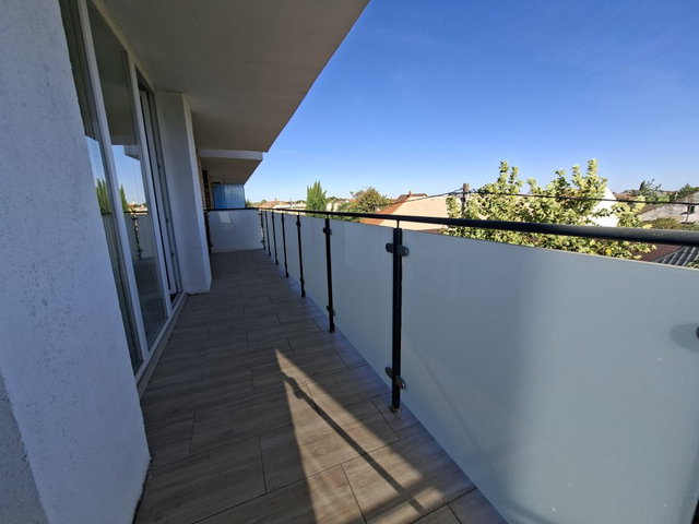 Eladó téglalakás, Budapesten, XX. kerületben 98 M Ft, 4 szobás