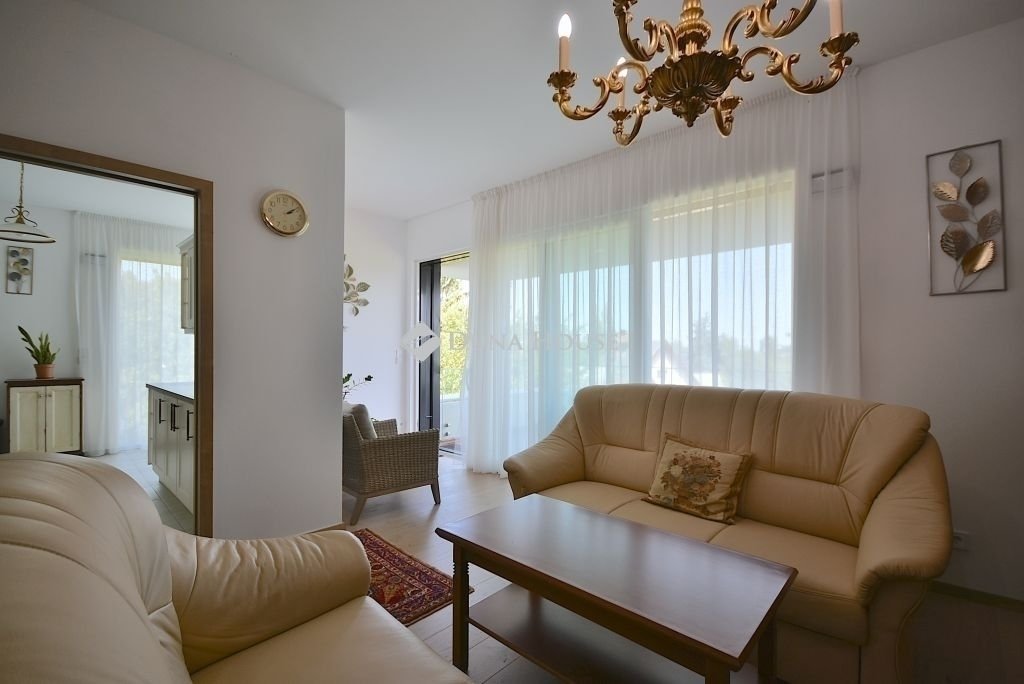 4 bed · 106m² · 990.000 ft