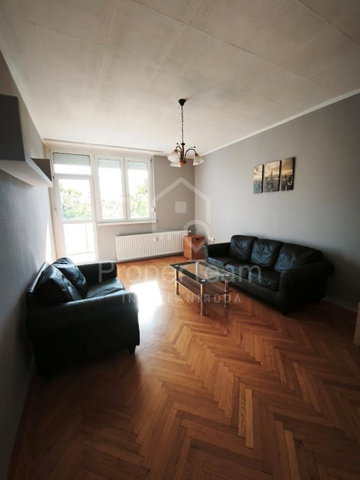 Kiadó téglalakás, albérlet, Tatán 165 E Ft / hó, 2 szobás