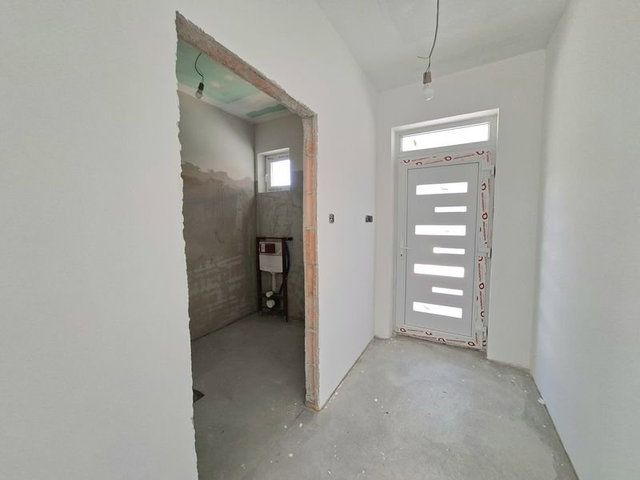 Eladó családi ház, Érden 154.85 M Ft, 5 szobás
