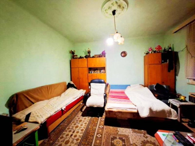 Eladó családi ház, Budapesten, XVI. kerületben 81.5 M Ft