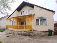 Eladó családi ház, Öskün 62 M Ft, 3+1 szobás