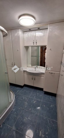 Eladó családi ház, Budaörsön 180 M Ft, 5 szobás