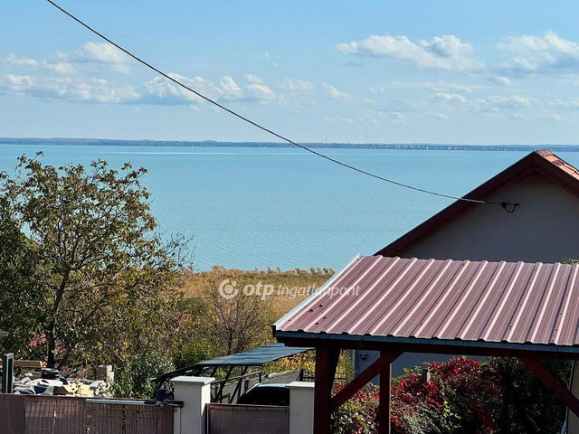 Eladó telek, Alsóörsön 119 M Ft / költözzbe.hu