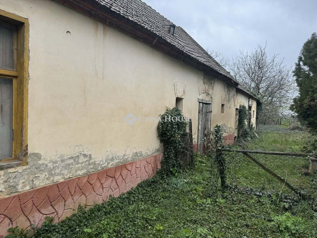 Eladó családi ház, Pálin 24.5 M Ft, 2 szobás