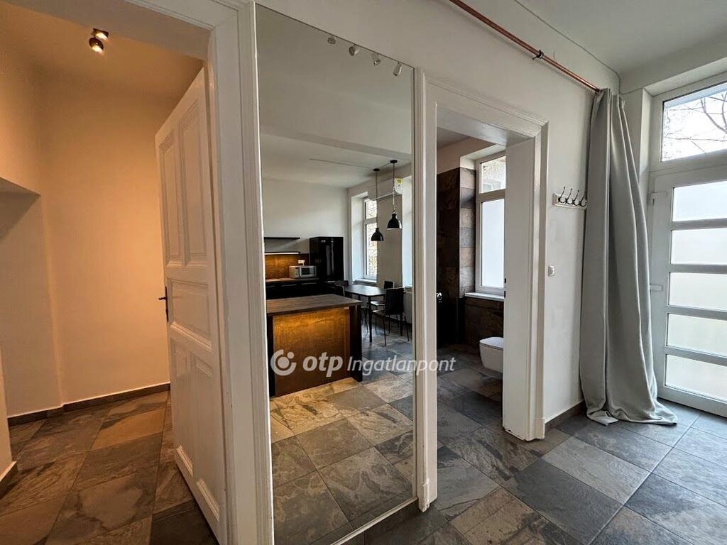 2 bed · 82m² · 145.000.000 ft