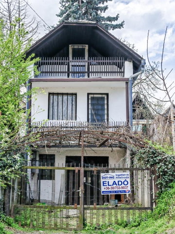 Eladó nyaraló, Vértesszőlősön 6.1 M Ft, 3 szobás