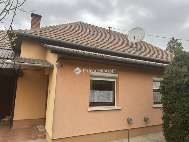 Eladó családi ház, Csépán 18.5 M Ft, 3 szobás