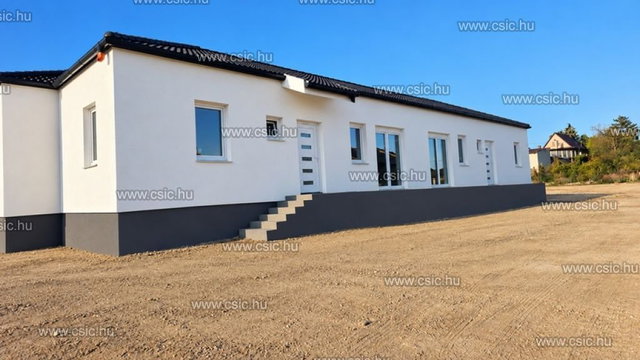 Eladó családi ház, Érden 114.9 M Ft, 5 szobás