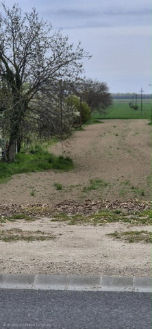 Eladó telek, Győrújbaráton 33 M Ft / költözzbe.hu