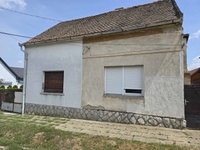 Eladó ikerház, Dombóváron 7.5 M Ft, 2 szobás