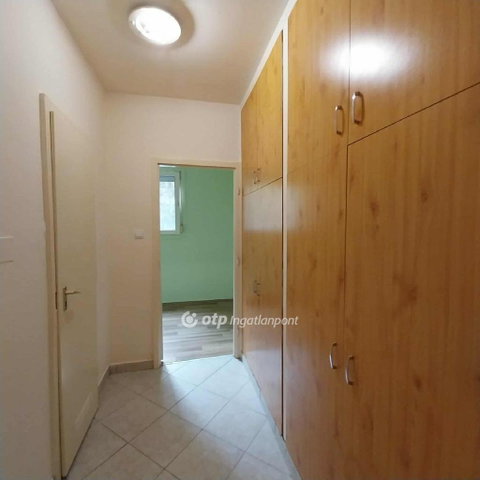 Kiadó téglalakás, albérlet, Nyíregyházán 120 E Ft / hó