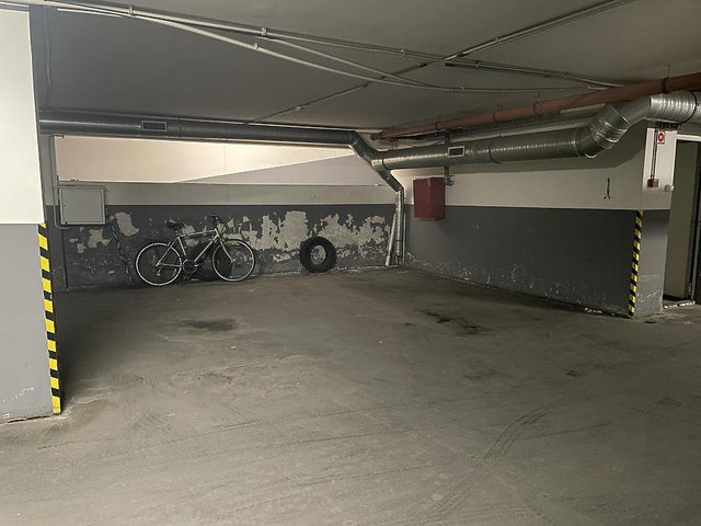 Eladó garázs, Budapesten, VIII. kerületben 0.03 M Ft