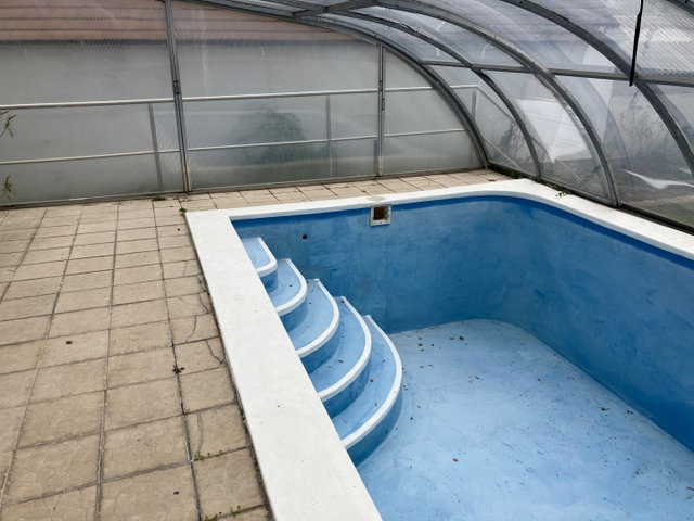 Eladó családi ház, Csornán 84.99 M Ft, 5 szobás
