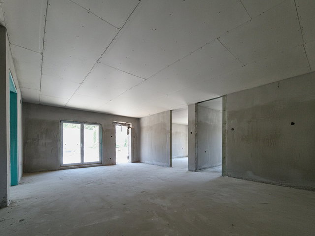 Eladó családi ház, Szigetszentmiklóson 169.9 M Ft, 5+2 szobás