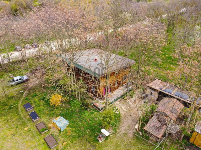 Eladó mezogazdasagi ingatlan, Mányon 300 M Ft, 5 szobás
