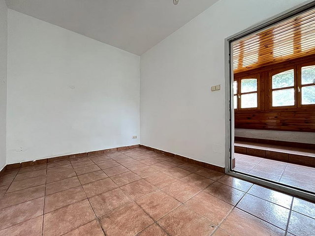 Eladó családi ház, Budapesten, III. kerületben 129.9 M Ft