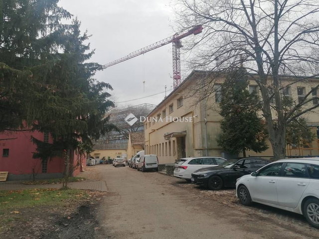 Kiadó ipari ingatlan, Budapesten, III. kerületben 3452 E Ft / hó