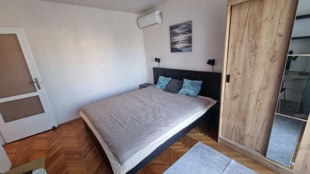 Kiadó téglalakás, albérlet, Szegeden 240 E Ft / hó, 2 szobás
