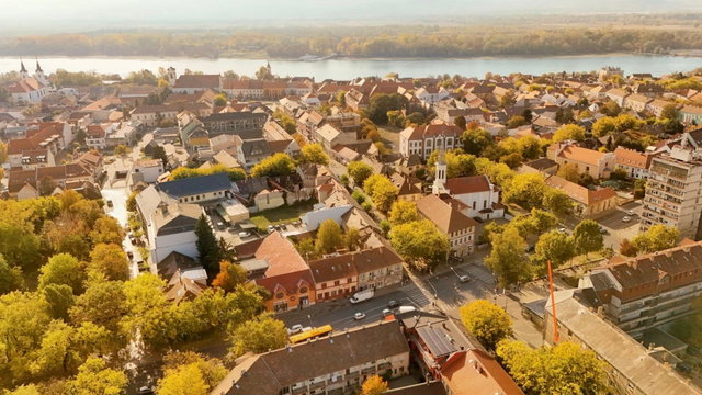 Eladó téglalakás, Vácon, Széchenyi utcában 59.9 M Ft, 2 szobás