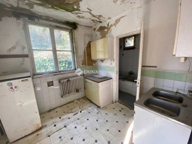 Eladó telek, Pécsett, Középdeindoli úton 12.99 M Ft