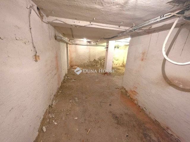Eladó ipari ingatlan, Szombathelyen 3.5 M Ft / költözzbe.hu
