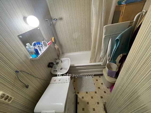 Eladó téglalakás, Zalaegerszegen 35 M Ft, 1+1 szobás