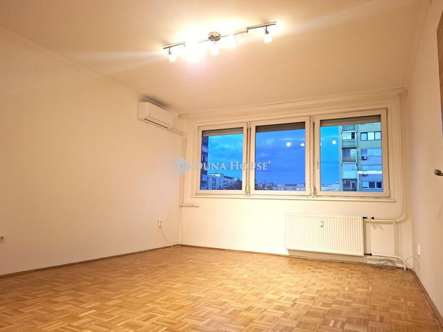 Eladó panellakás, Budapesten, XIV. kerületben, Ond vezér útján