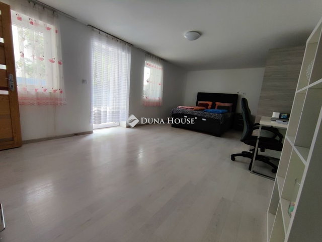 Eladó családi ház, Monoron 115 M Ft, 4 szobás