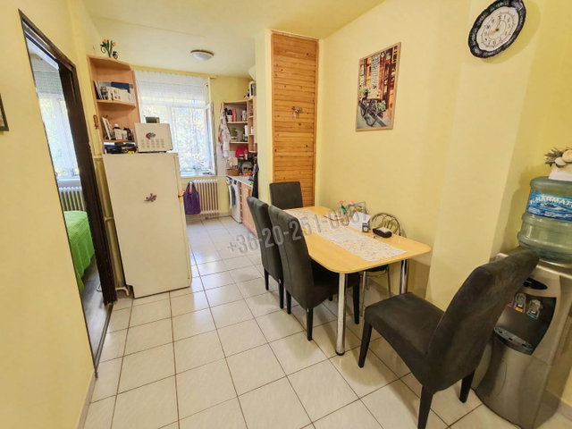 Kiadó téglalakás, albérlet, Mohácson 150 E Ft / hó, 3 szobás