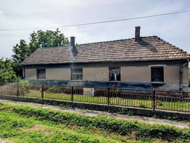 Eladó családi ház, Kerecsenyen 10.9 M Ft, 3 szobás
