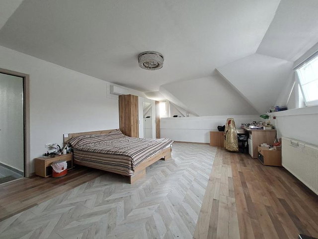 Eladó családi ház, Budapesten, X. kerületben 152 M Ft, 5 szobás