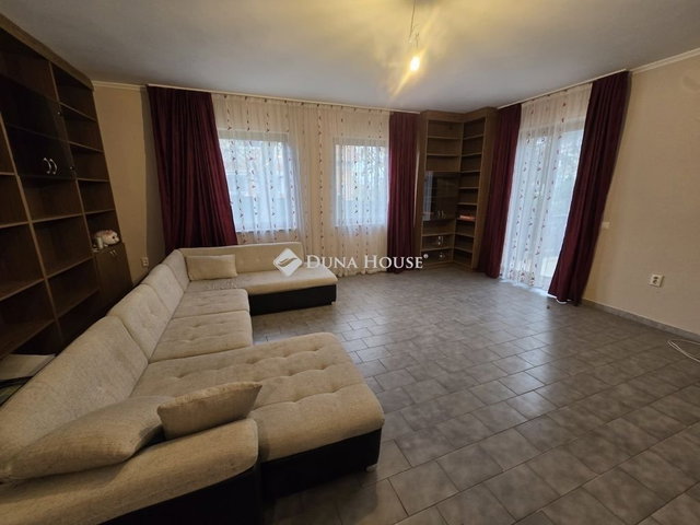 Eladó családi ház, Érden 228 M Ft, 6 szobás
