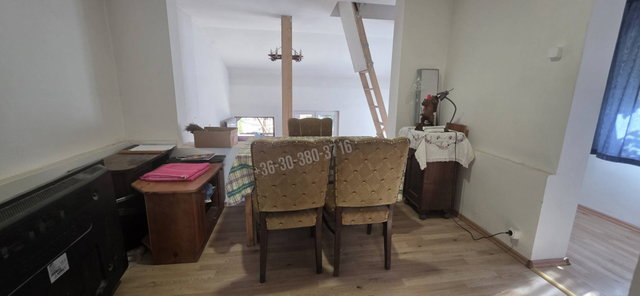 Eladó családi ház, Kulcson 36.3 M Ft, 2 szobás