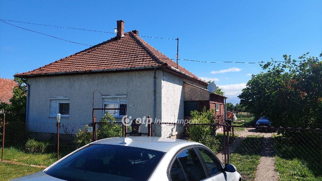 2 bed · 84m² · 9.900.000 ft