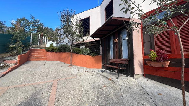 Eladó családi ház, Egerben 59 M Ft, 3 szobás