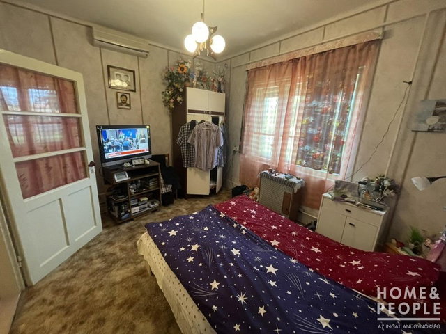 Eladó családi ház, Ópusztaszeren 31.99 M Ft, 2 szobás