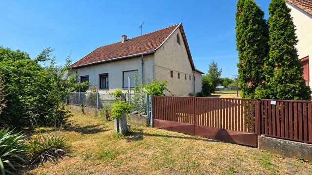 Eladó családi ház, Kabán 32 M Ft, 2+1 szobás