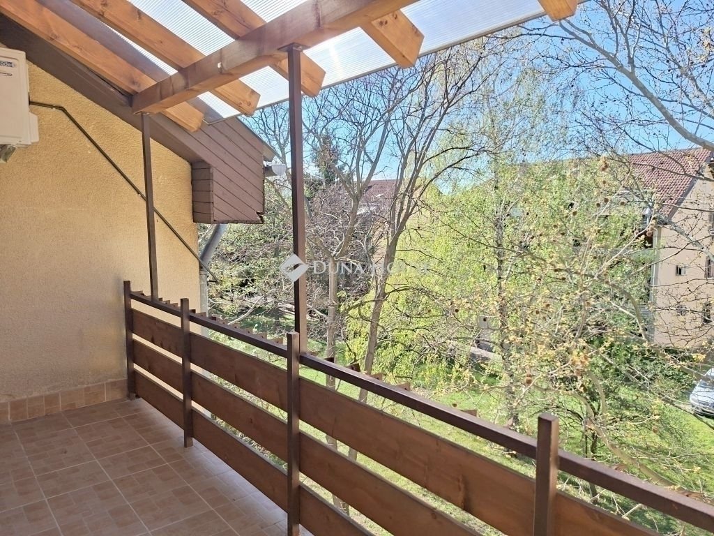 3 bed · 68m² · 85.990.000 ft