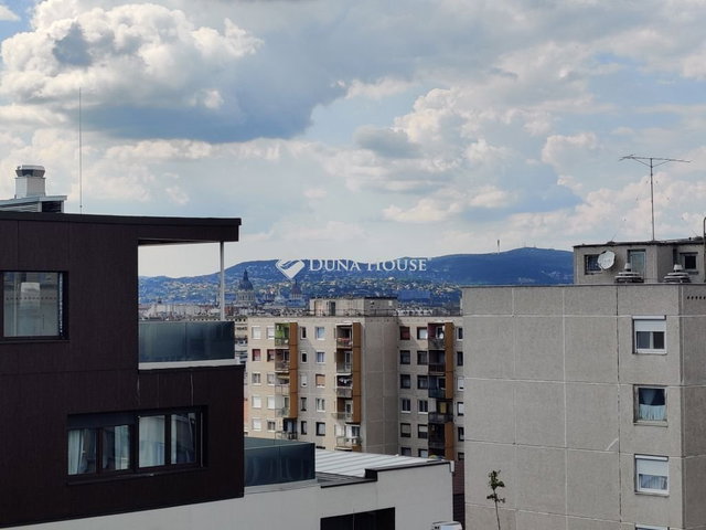 Eladó téglalakás, Budapesten, VIII. kerületben 73.5 M Ft