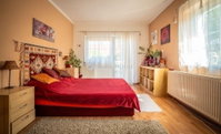 Eladó családi ház, Szigetszentmiklóson 230 M Ft, 5 szobás
