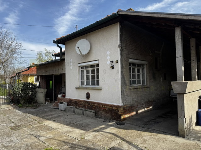 Eladó családi ház, Algyőn 66 M Ft, 3+1 szobás