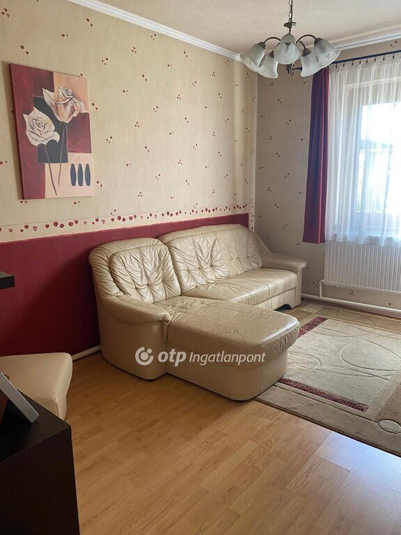 4 bed · 130m² · 98.000.000 ft