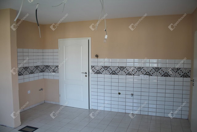 Kiadó üzlethelyiség, Szombathelyen 140 E Ft / hó