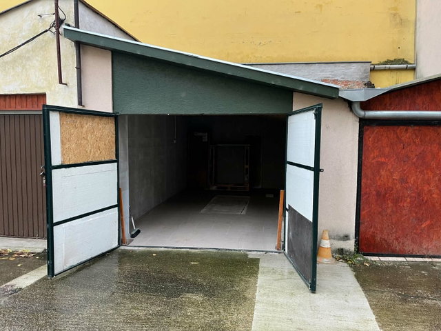 Eladó garázs, Szolnokon 7.8 M Ft / költözzbe.hu