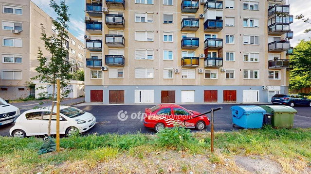 Eladó panellakás, Nyíregyházán 41.7 M Ft, 2 szobás