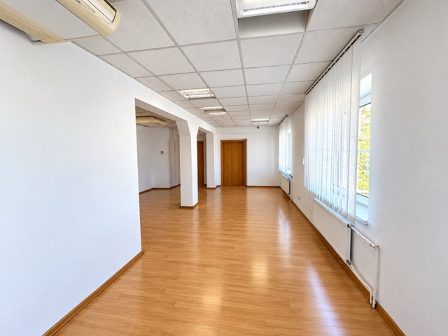 Kiadó iroda, Miskolcon 90 E Ft / hó, 1 szobás