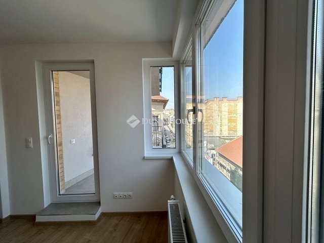Eladó téglalakás, Budapesten, VIII. kerületben 92.49 M Ft