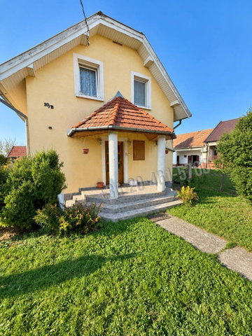 Eladó családi ház, Dunaremetén 79.9 M Ft, 4 szobás