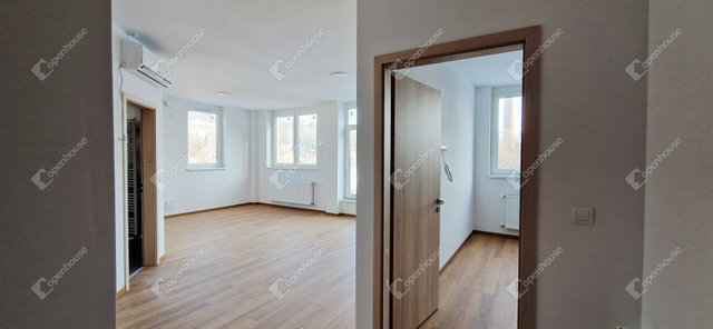 Eladó téglalakás, Miskolcon 65 M Ft, 3 szobás